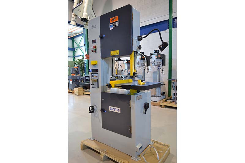 vertical band saw